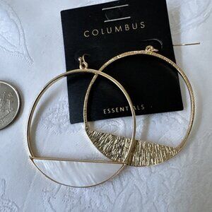 Columbus Big Bold Pearl Trim Goldtone Textured Hoop Earrings MSRP $38 NEW
